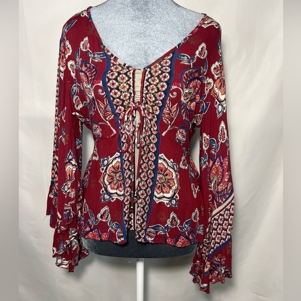 Anthropologie Altar’d State Red Floral V Neck Bell Sleeve Top Blouse Small